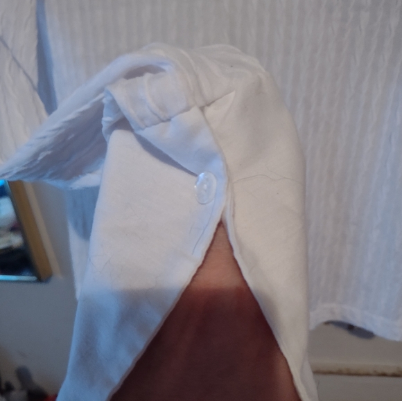 Anxiety white blouse - Picture 3 of 5